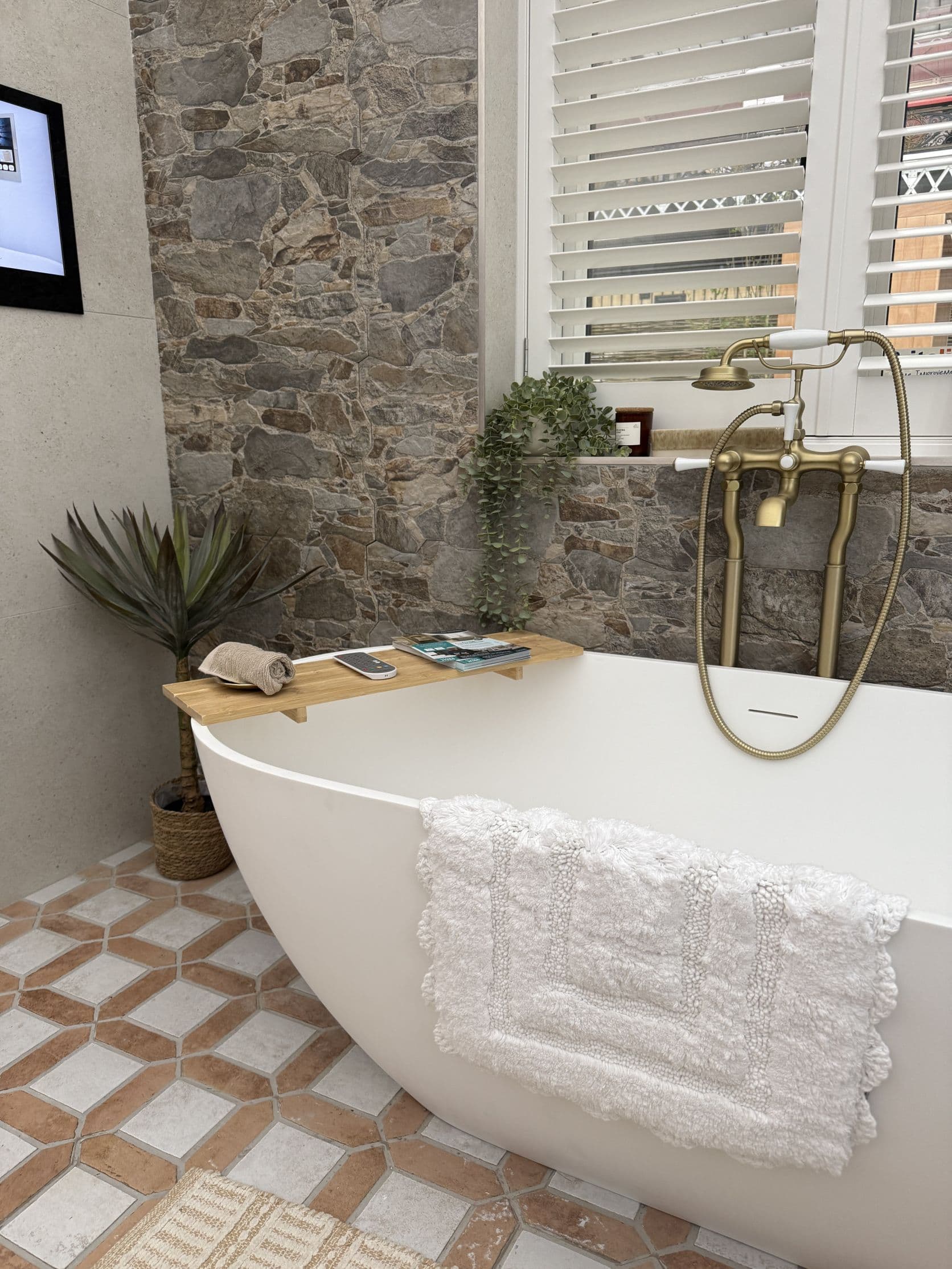 Bath and brassware detail by FP Bathrooms